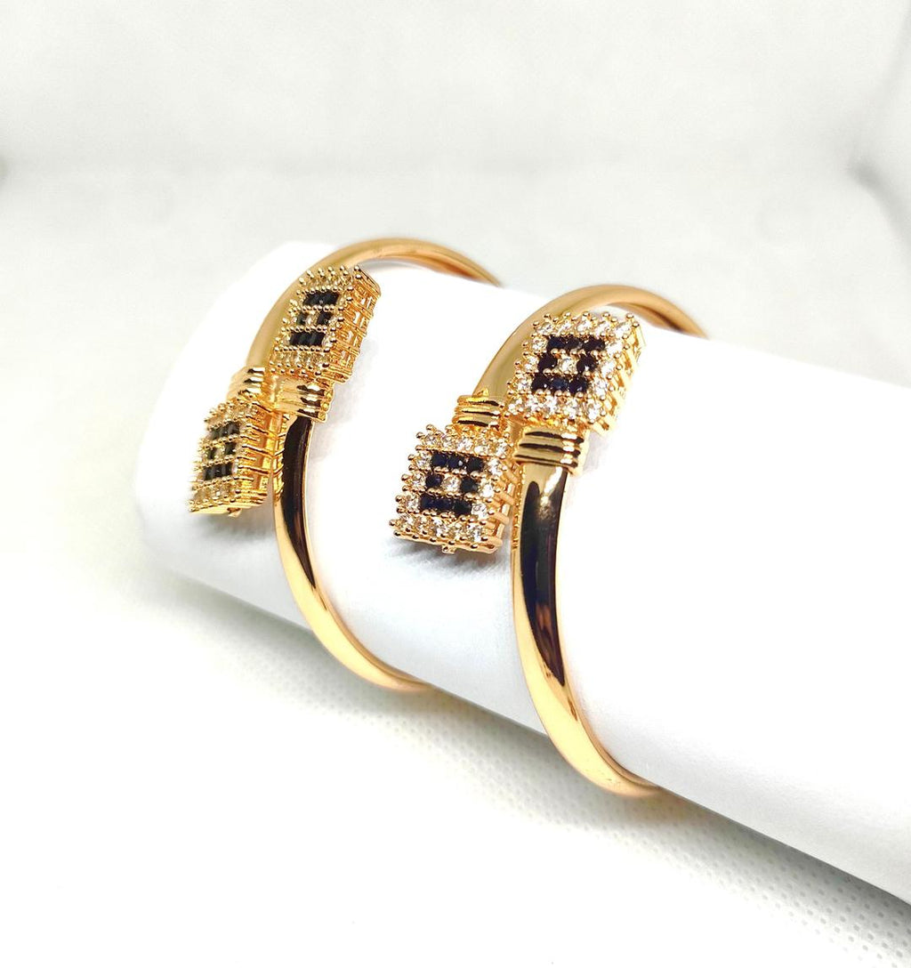 Golden Kara Bangles Set for Pakistani Wedding Party Wear